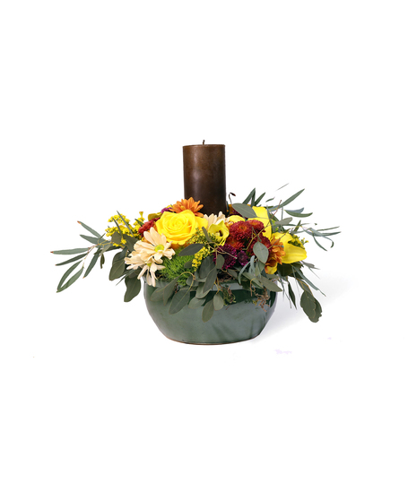 Glowing Centerpiece Uniontown (PA) Neubauer's Flowers